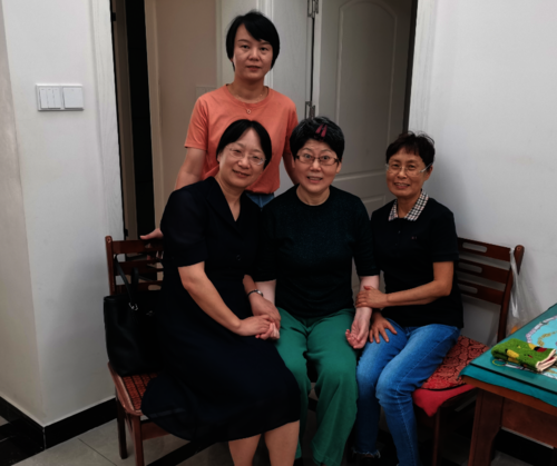 走访慰问索玉英老师