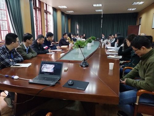 图为交流大会 图为交流大会